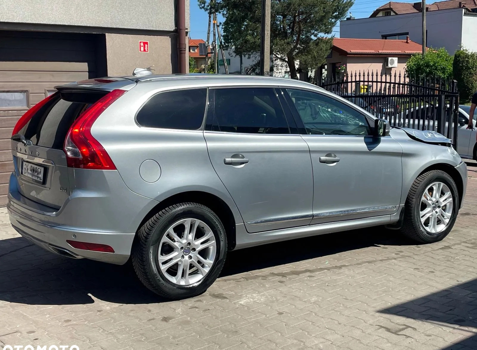 Volvo XC 60 cena 43900 przebieg: 153000, rok produkcji 2016 z Tykocin małe 191